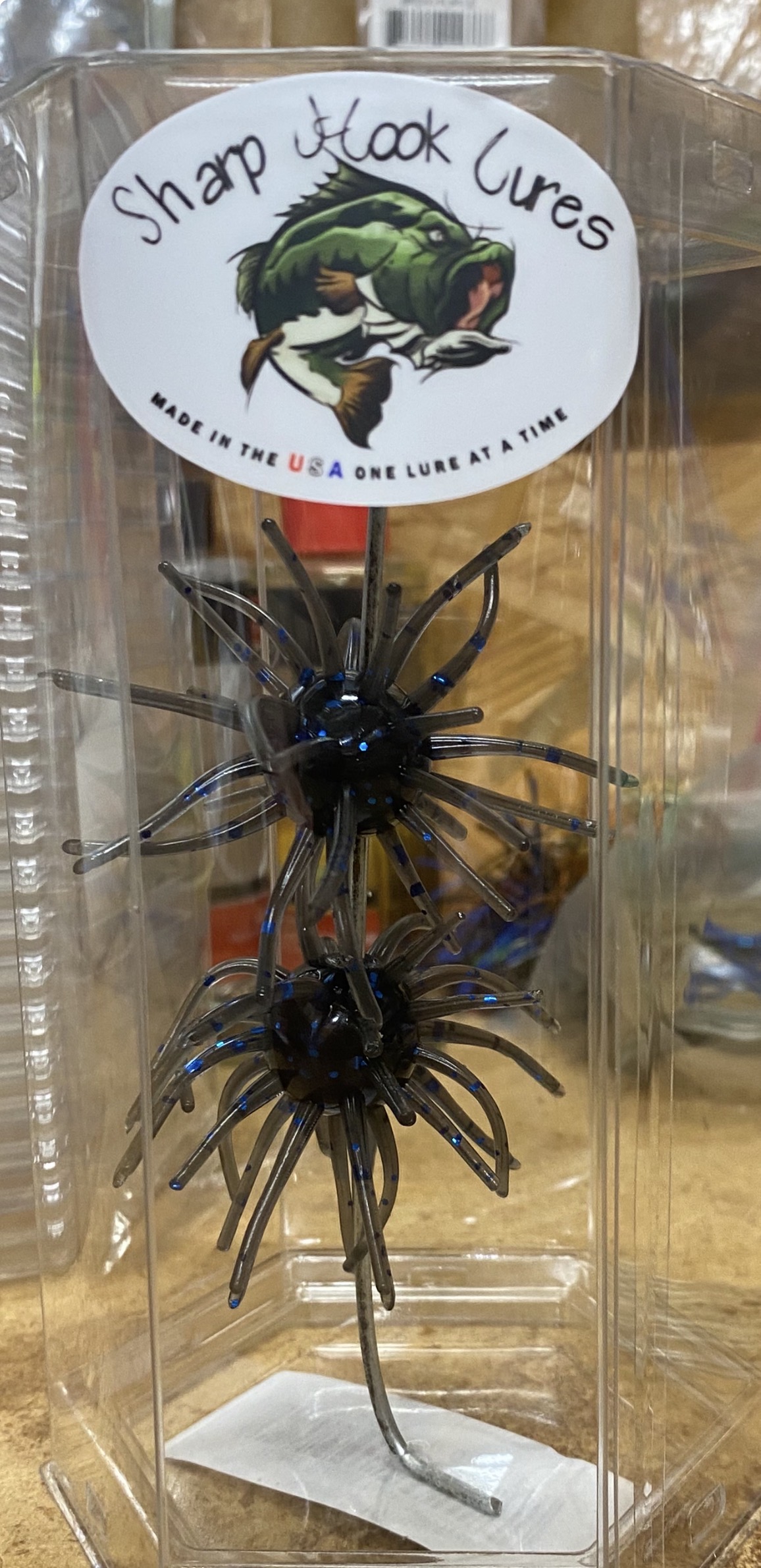 1902BBF   Sharp Hooks Nemesis/Dice/Coike 19mm Black Blue Flake