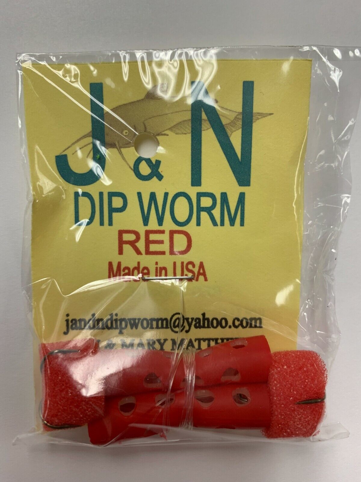 J&N Catfish Dipbait Worms-Red