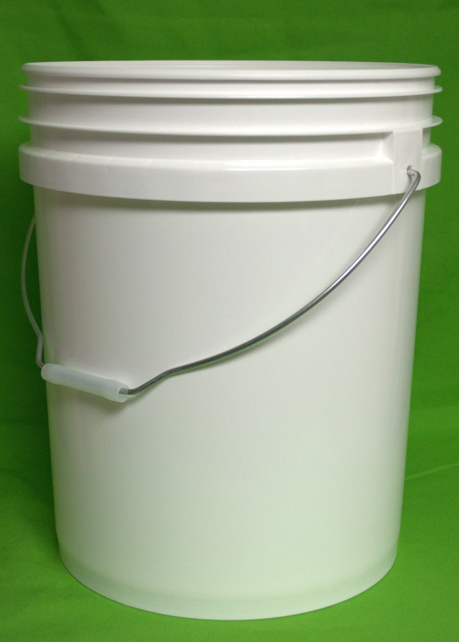 BUCKET-5 GAL Lee Fisher 5 Gallon Bucket